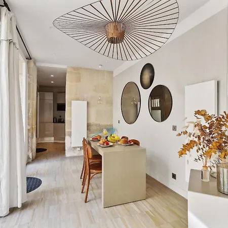 Bnbnova - 2br 2ba Le Marais & Place Des Vosges *