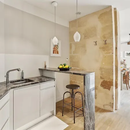 Bnbnova - 2br 2ba Le Marais & Place Des Vosges * Paris